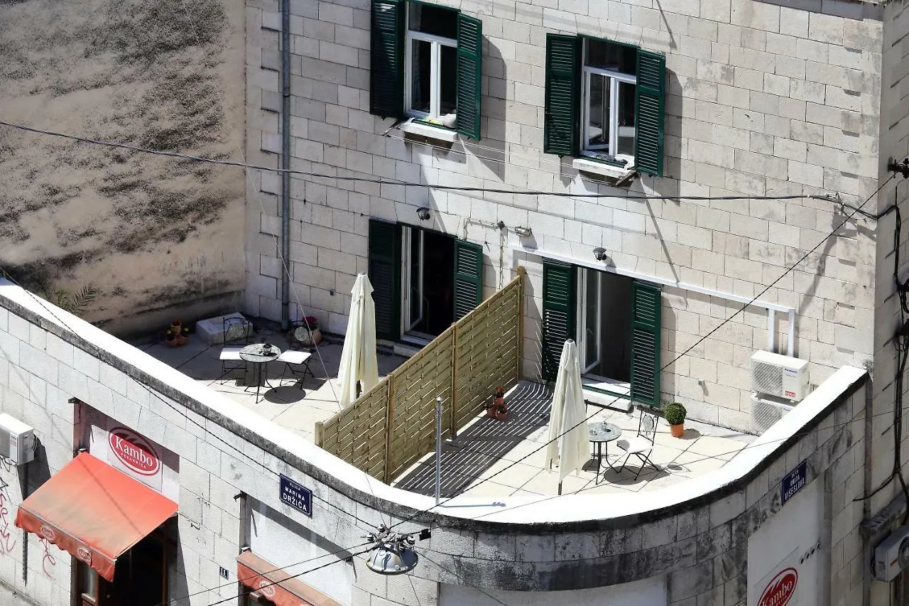 Apartments Caleta Split Croatie